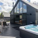 Holiday home Hare's Hill